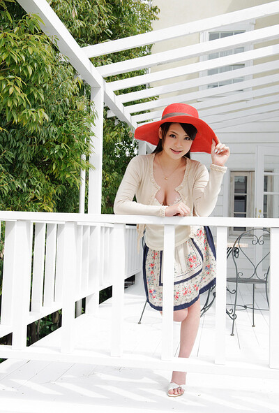 Model Kana Tsuruta in Girl In The Red Hat